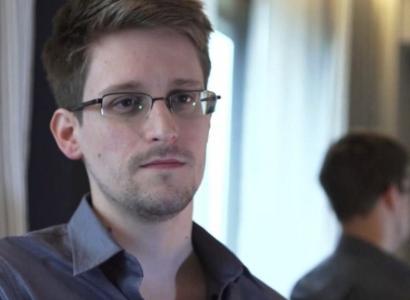 Edward Snowden in Citizenfour (Praxis Films)