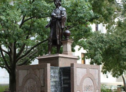 Columbus statue