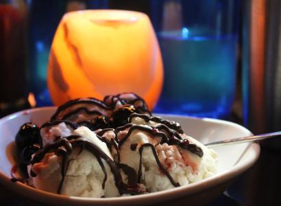 Ice cream sundae