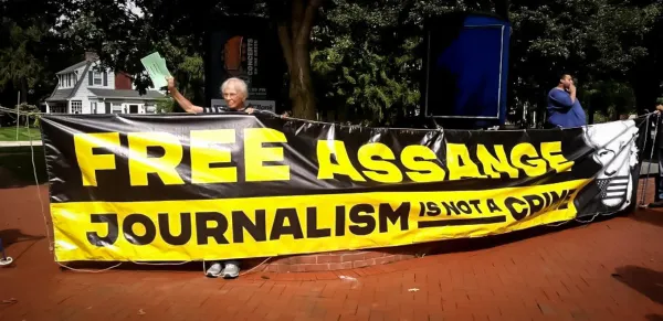 Banner about Assange