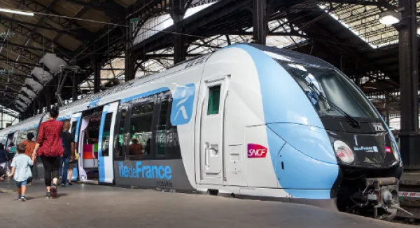 High speed rail train